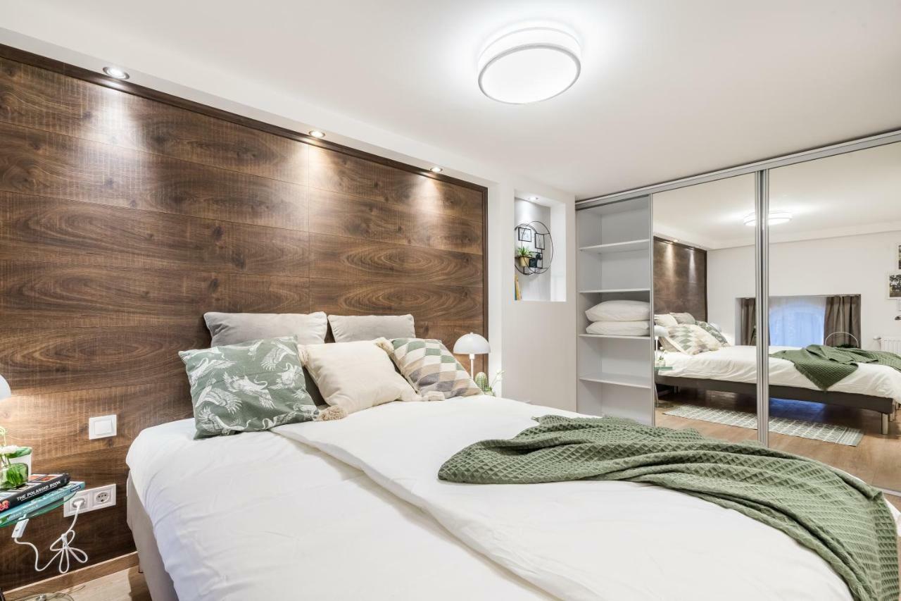 Bpr Luxurious & Stylish Duplex Home Budapest Exterior foto